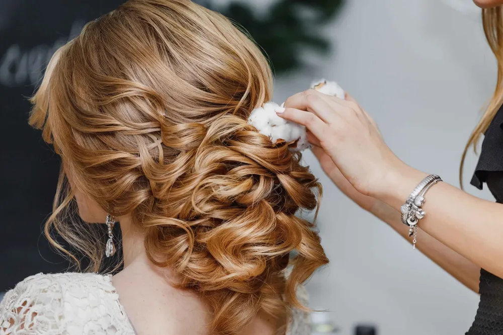 coiffure-femme-bayon-chignon-elegant